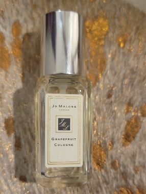 Jo Malone Body with Silver Cap and White Label